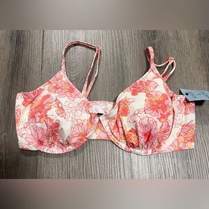 Shade & Shore Bikini Top 👙